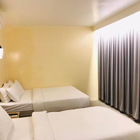 Dosi Hotel Ph Talisay Kültér fotó