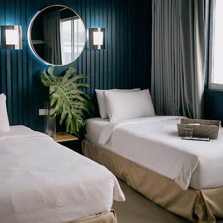 Dosi Hotel Ph Talisay Kültér fotó