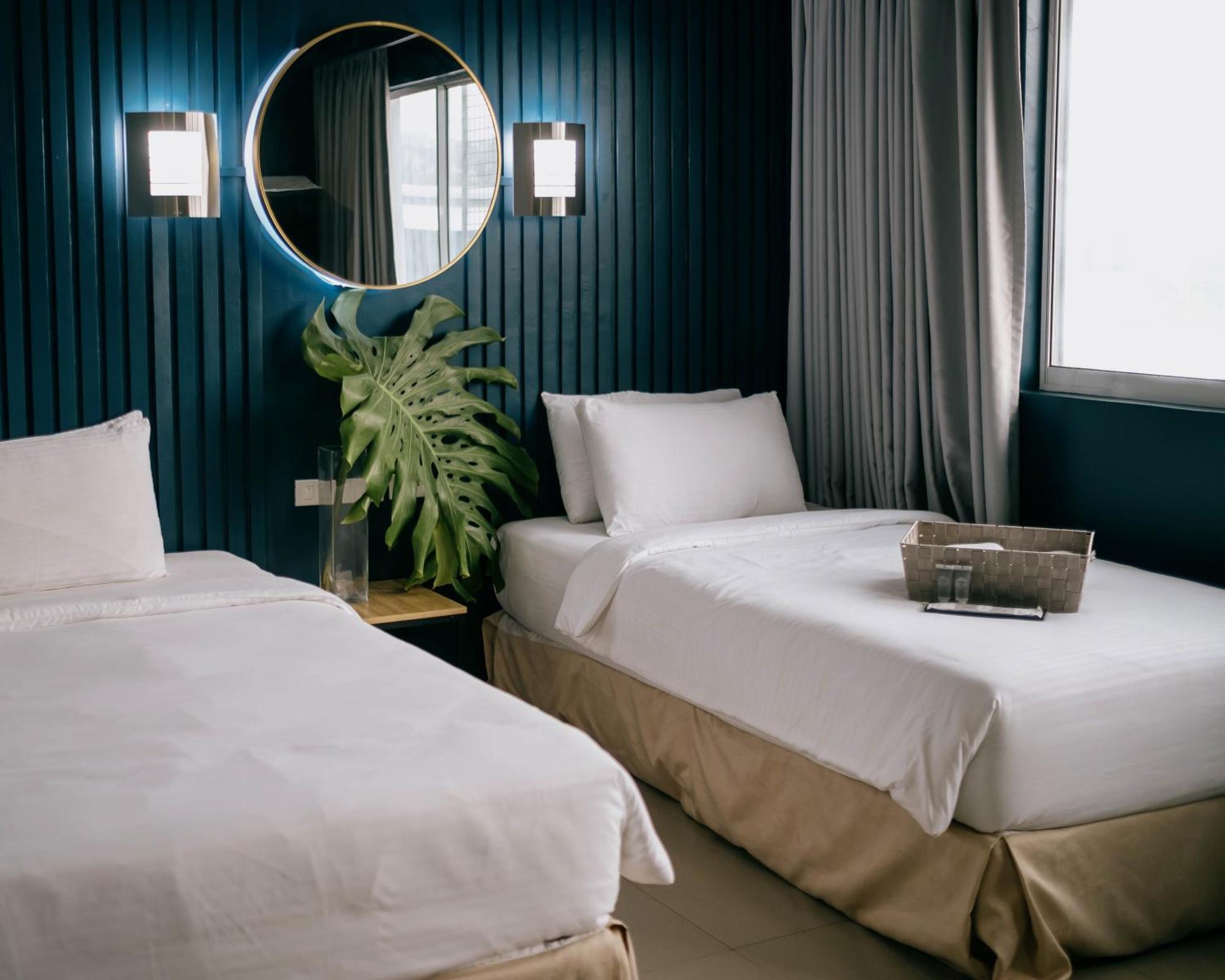 Dosi Hotel Ph Talisay Kültér fotó